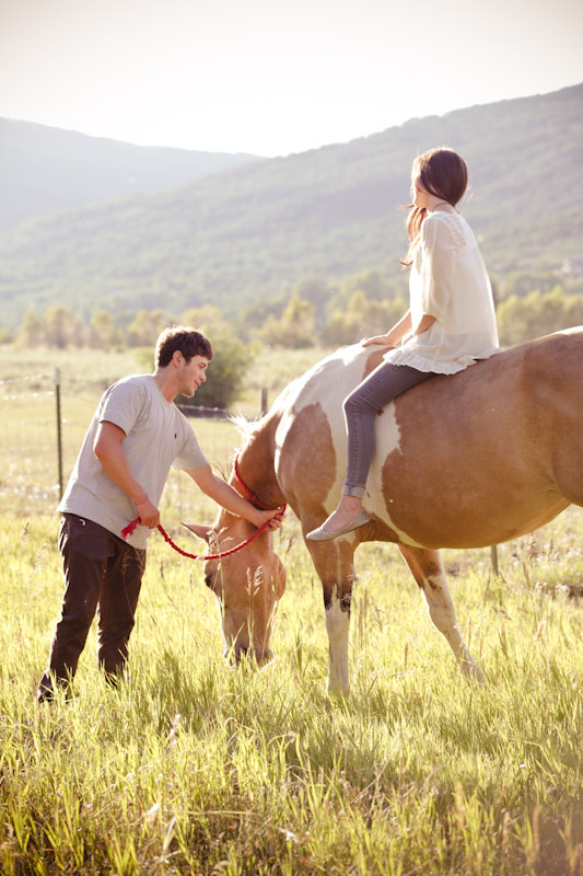 Engagements-2011-08-17-Ali-Mike-Utah-Wedding-and-Portrait-Photographer-Engagement-photography034IMG_8138-Blog