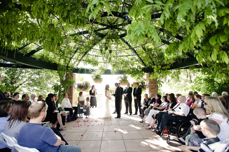 Wedding-2011-08-18-Michelle-Justin-Utah-Wedding-and-Portrait-Photographer-Red-Butte-Gardens011IMG_8587-Blog
