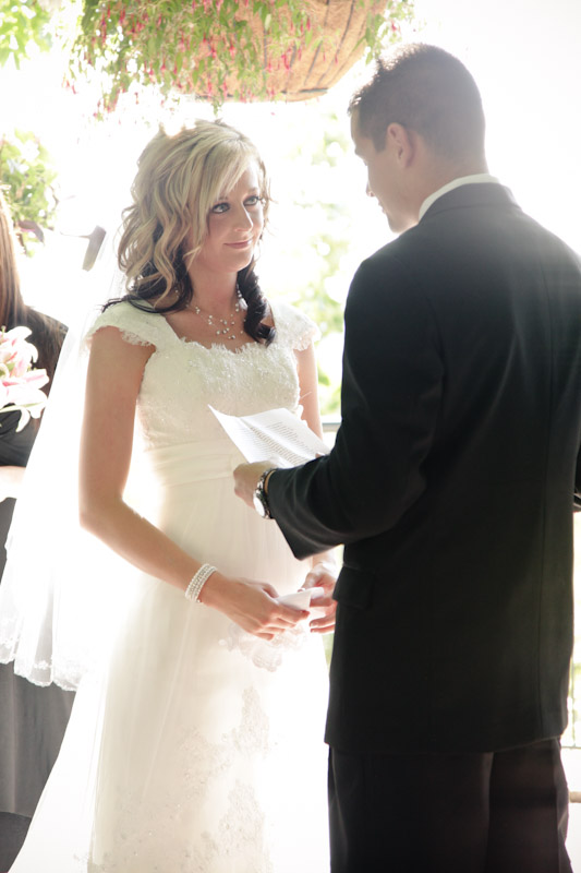 Wedding-2011-08-18-Michelle-Justin-Utah-Wedding-and-Portrait-Photographer-Red-Butte-Gardens013IMG_8579-Blog