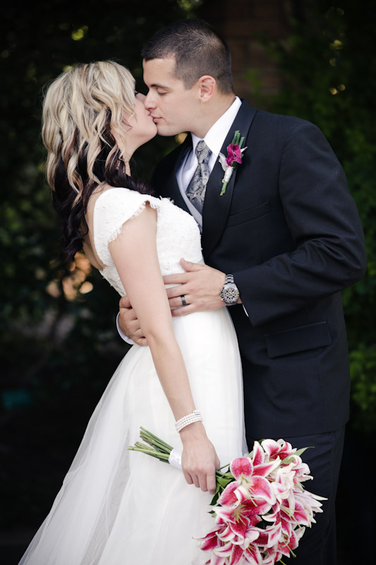 Wedding-2011-08-18-Michelle-Justin-Utah-Wedding-and-Portrait-Photographer-Red-Butte-Gardens038IMG_8813-Blog