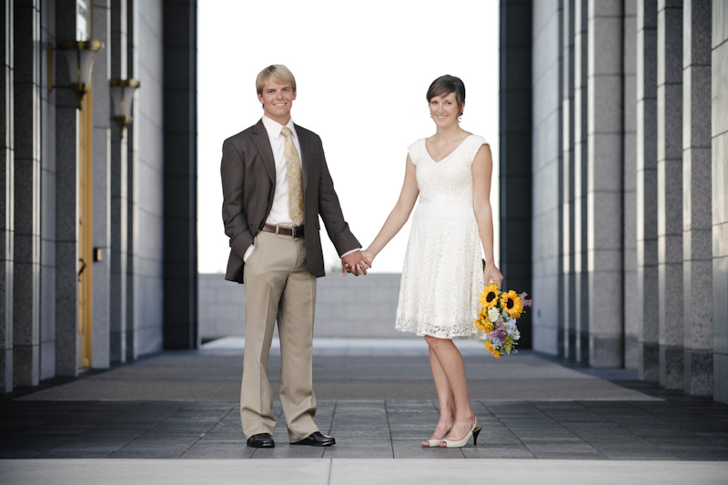 Bridals 2011-08-29 Sarah & Max-Utah Wedding and Portrait Photographer-Picnic Wedding Reception023IMG_4076-Blog Bridals-2011-08-29-Sarah-Max-Utah-Wedding-and-Portrait-Photographer-Picnic-Wedding-Reception023IMG_4076-Blog1