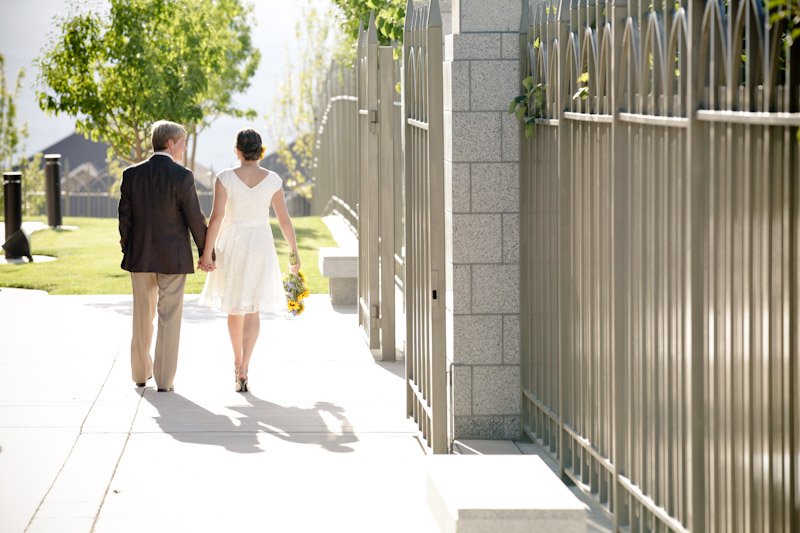 Bridals 2011-08-29 Sarah & Max-Utah Wedding and Portrait Photographer-Picnic Wedding Reception034IMG_4220-Blog Bridals-2011-08-29-Sarah-Max-Utah-Wedding-and-Portrait-Photographer-Picnic-Wedding-Reception034IMG_4220-Blog
