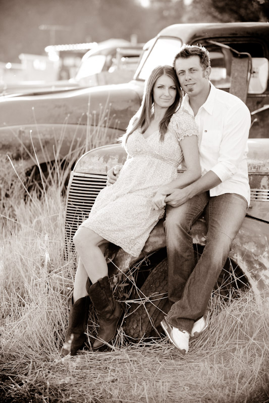 Engagements 2011-09-23 Rachel & Justin-Utah Wedding and Portrait Photographer-Sun Kissed009IMG_4678-Blog Engagements-2011-09-23-Rachel-Justin-Utah-Wedding-and-Portrait-Photographer-Sun-Kissed009IMG_4678-Blog