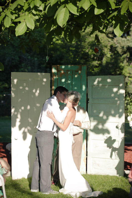 Wedding 2011-09-03 Sadey & Brett-Utah Wedding and Portrait Photographer-Picnic Wedding UT035IMG_8018-Blog Wedding-2011-09-03-Sadey-Brett-Utah-Wedding-and-Portrait-Photographer-Picnic-Wedding-UT035IMG_8018-Blog1