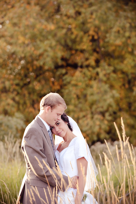Bridals 2011-10-21 Kimmie & Justin-Utah Wedding and Portrait Photographer-Fall Bridals008IMG_3133-Blog Bridals-2011-10-21-Kimmie-Justin-Utah-Wedding-and-Portrait-Photographer-Fall-Bridals008IMG_3133-Blog