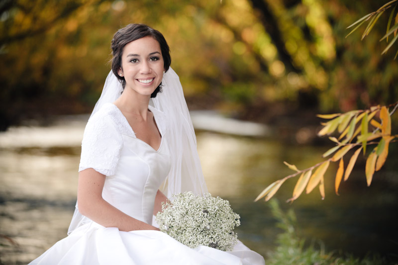 Bridals 2011-10-21 Kimmie & Justin-Utah Wedding and Portrait Photographer-Fall Bridals024IMG_3034-Blog Bridals-2011-10-21-Kimmie-Justin-Utah-Wedding-and-Portrait-Photographer-Fall-Bridals024IMG_3034-Blog