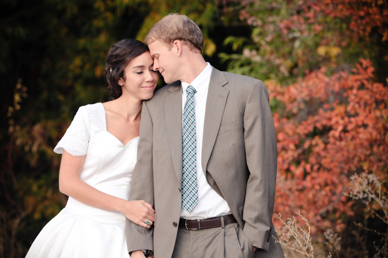 Bridals 2011-10-21 Kimmie & Justin-Utah Wedding and Portrait Photographer-Fall Bridals029IMG_3319-Blog Bridals-2011-10-21-Kimmie-Justin-Utah-Wedding-and-Portrait-Photographer-Fall-Bridals029IMG_3319-Blog