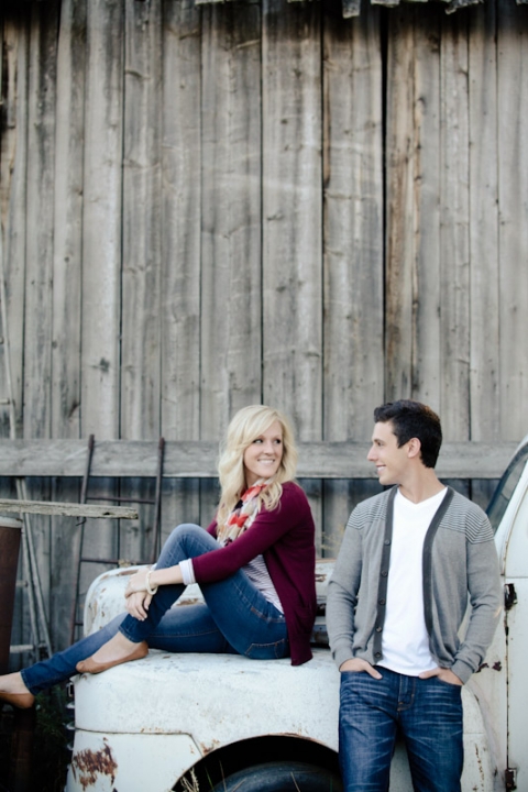 Engagement-2011-10-18-Lindsay-Lyndon-Utah-Wedding-and-Portrait-Photographer-Orchard-Engagements008IMG_0850-Blog(pp_w480_h720)