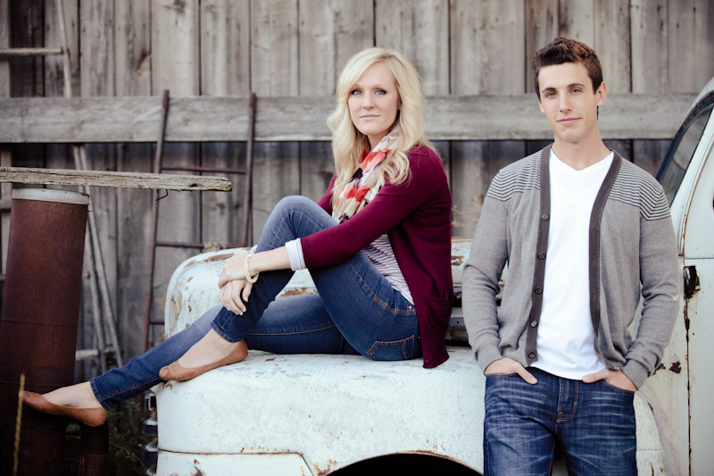 Engagement 2011-10-18 Lindsay & Lyndon-Utah Wedding and Portrait Photographer-Orchard Engagements010IMG_0847-Blog