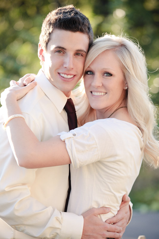 Engagement 2011-10-18 Lindsay & Lyndon-Utah Wedding and Portrait Photographer-Orchard Engagements018IMG_1043-Blog
