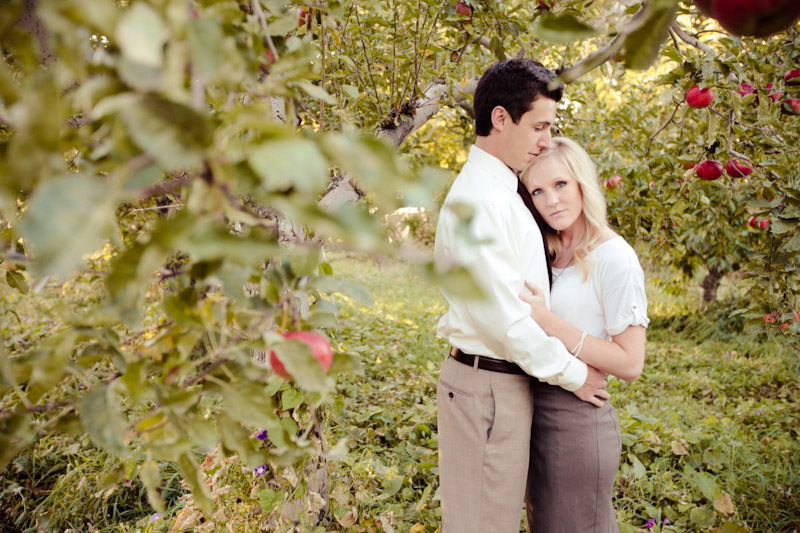 Engagement 2011-10-18 Lindsay & Lyndon-Utah Wedding and Portrait Photographer-Orchard Engagements029IMG_1182-Blog