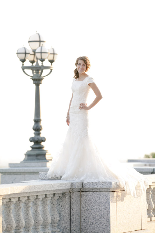 Bridals 2011-08-16 Erin & Travis-Utah Wedding and Portrait Photographer-Classy Bridals034IMG_7695-Blog Bridals-2011-08-16-Erin-Travis-Utah-Wedding-and-Portrait-Photographer-Classy-Bridals034IMG_7695-Blog