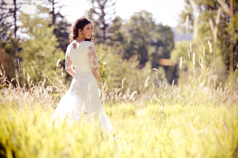 Bridals 2011-09-01 Ali & Mike-Utah Wedding and Portrait Photographer-Canyon Bridals Elisabeth Kate Photography008IMG_4741-Blog Bridals-2011-09-01-Ali-Mike-Utah-Wedding-and-Portrait-Photographer-Canyon-Bridals-Elisabeth-Kate-Photography008IMG_4741-Blog