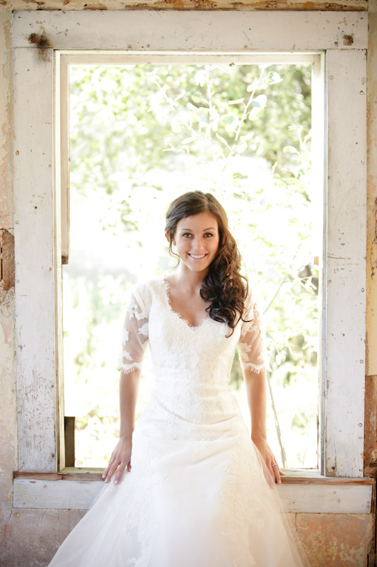 Bridals 2011-09-01 Ali & Mike-Utah Wedding and Portrait Photographer-Canyon Bridals Elisabeth Kate Photography018IMG_5020-Blog Bridals-2011-09-01-Ali-Mike-Utah-Wedding-and-Portrait-Photographer-Canyon-Bridals-Elisabeth-Kate-Photography018IMG_5020-Blog