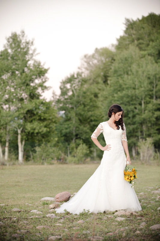 Bridals 2011-09-01 Ali & Mike-Utah Wedding and Portrait Photographer-Canyon Bridals Elisabeth Kate Photography040IMG_5414-Blog Bridals-2011-09-01-Ali-Mike-Utah-Wedding-and-Portrait-Photographer-Canyon-Bridals-Elisabeth-Kate-Photography040IMG_5414-Blog