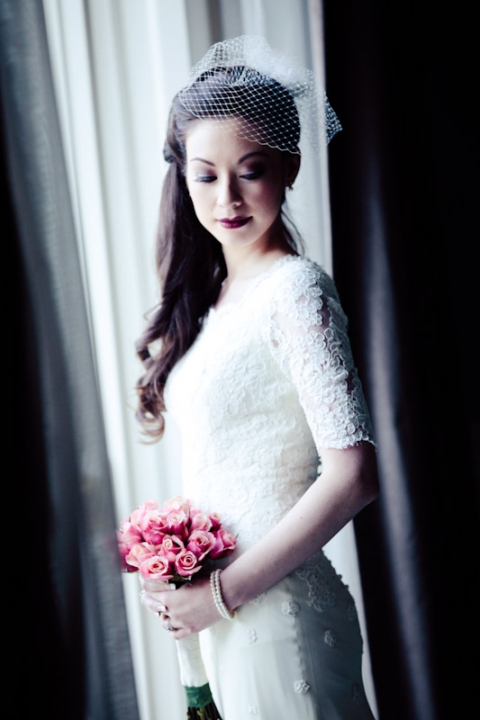 Bridals-2011-11-09-Michele-Mathew-Utah-Wedding-and-Portrait-Photographer-Classy-elegant-Bridals001IMG_0472-Blog(pp_w480_h720)