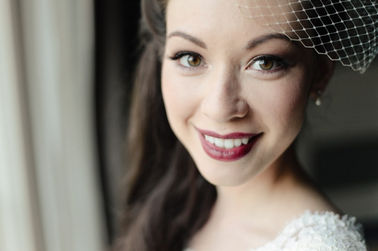 Bridals-2011-11-09-Michele-Mathew-Utah-Wedding-and-Portrait-Photographer-Classy-elegant-Bridals011IMG_0512-Blog(pp_w768_h511)