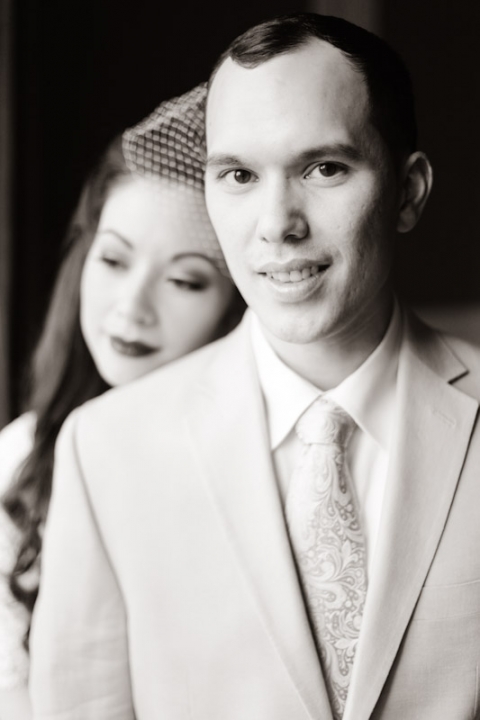 Bridals-2011-11-09-Michele-Mathew-Utah-Wedding-and-Portrait-Photographer-Classy-elegant-Bridals019IMG_0604-Blog(pp_w480_h720)