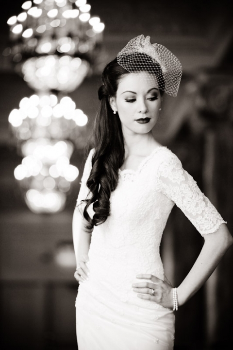 Bridals-2011-11-09-Michele-Mathew-Utah-Wedding-and-Portrait-Photographer-Classy-elegant-Bridals022IMG_0870-Blog(pp_w480_h720)