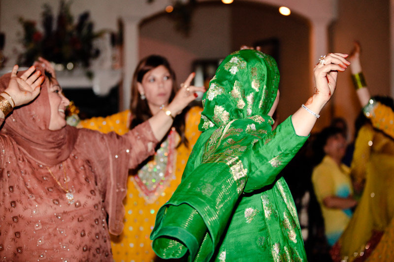Wedding-2011-04-01-Pakistanian-Wedding-Utah-Wedding-and-Portrait-Photographer-henna-ceremony-Pakistanian-wedding-photographer039IMG_6880-Blog