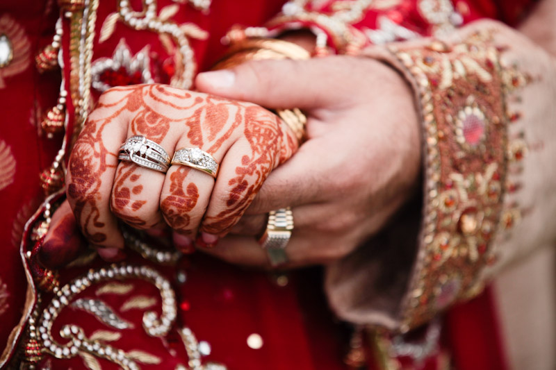 Wedding-2011-04-02-Pakistanian-Wedding-Utah-Wedding-and-Portrait-Photographer-Pakistanian-Wedding-money-dancing018IMG_7416-Blog1