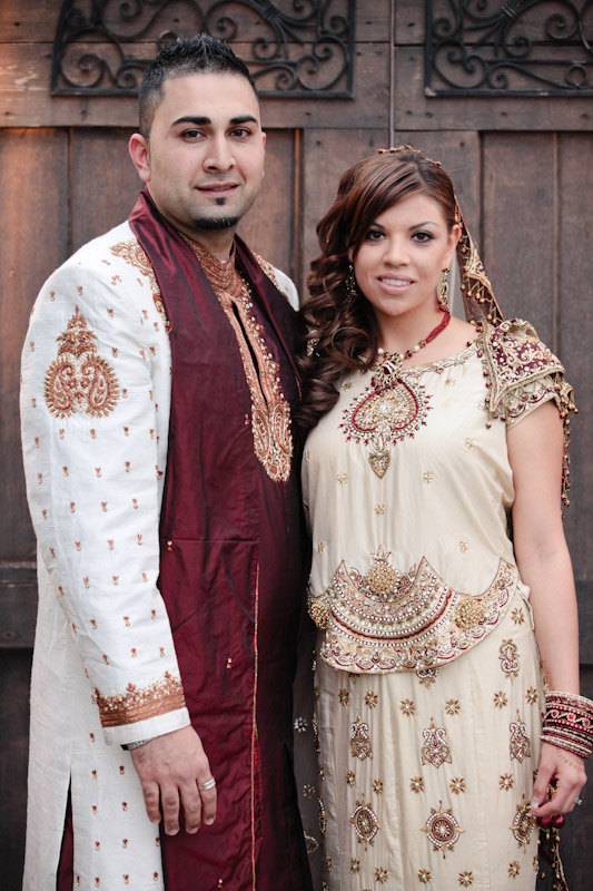 Wedding-2011-04-02-Pakistanian-Wedding-Utah-Wedding-and-Portrait-Photographer-Pakistanian-Wedding-money-dancing021IMG_7742-Blog1