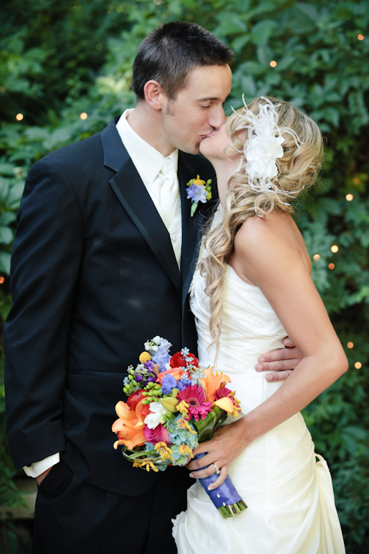 Wedding 2011-08-06 Chelsea & Kip-Utah Wedding and Portrait Photographer-The Bungalow024IMG_2938-Blog Wedding-2011-08-06-Chelsea-Kip-Utah-Wedding-and-Portrait-Photographer-The-Bungalow024IMG_2938-Blog