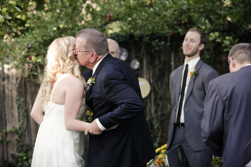 Wedding-2011-09-24-Shannon-Ty-Utah-Wedding-and-Portrait-Photographer-Backyard-vintage-Wedding029IMG_5701-Blog
