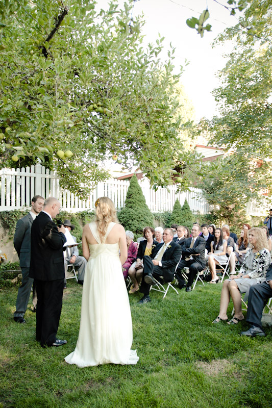 Wedding-2011-09-24-Shannon-Ty-Utah-Wedding-and-Portrait-Photographer-Backyard-vintage-Wedding031IMG_0200-Blog
