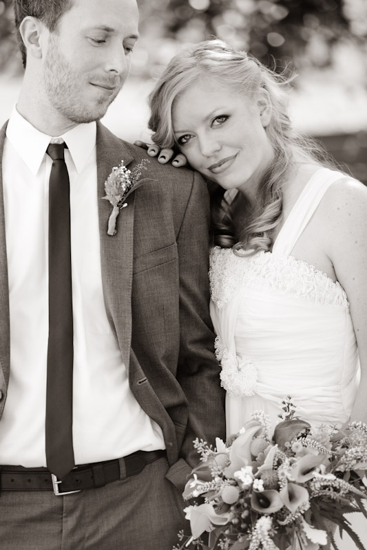 Wedding-2011-09-24-Shannon-Ty-Utah-Wedding-and-Portrait-Photographer-Backyard-vintage-Wedding041IMG_5265-Blog