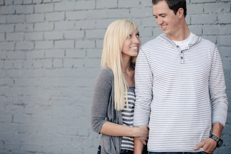 Wedding and Portrait Photographer-City Engagements Elisabeth Kate Studios047IMG_8787-Blog