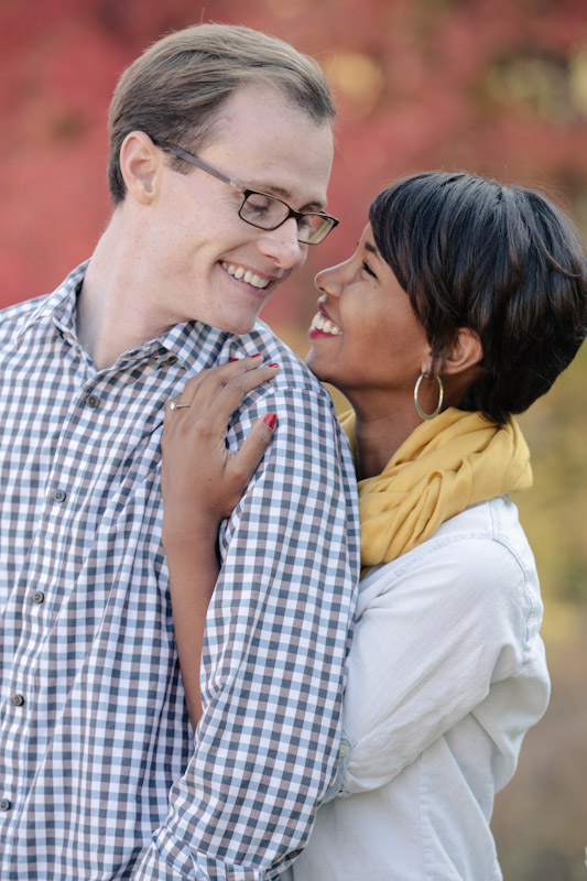 Wedding and Portrait Photographer-Fall engagements UT0030R0A4820-Blog
