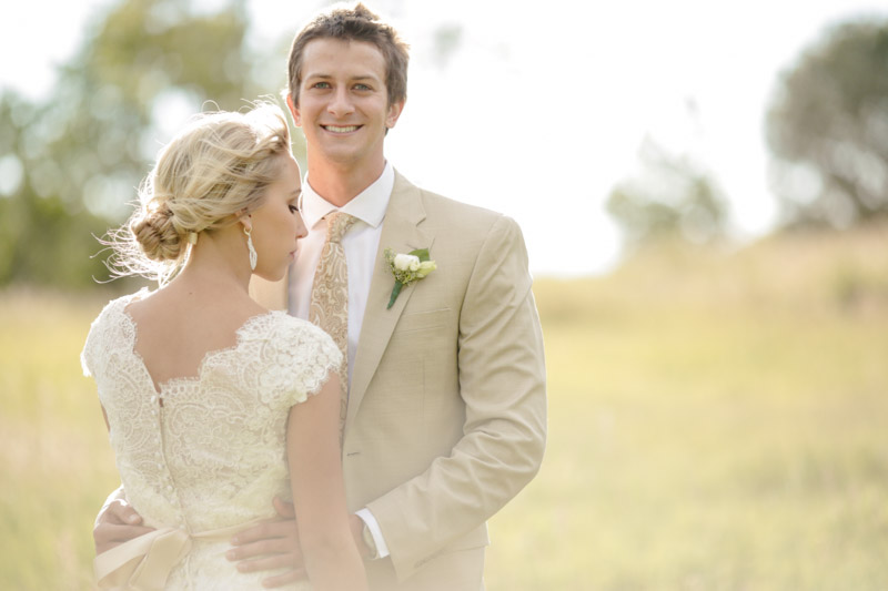 EK Studios-Wedding Photographer-Elegant Bridals in a meadow 009-Blog EK-Studios-Wedding-Photographer-Elegant-Bridals-in-a-meadow-009-Blog
