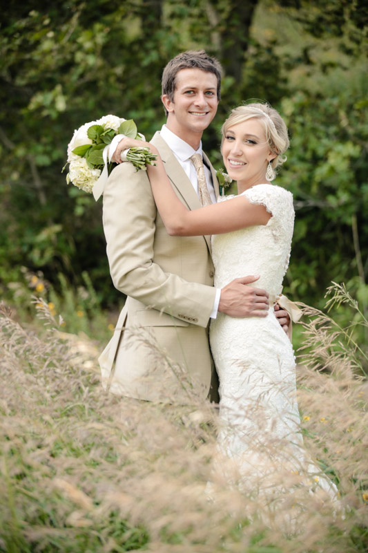 EK Studios-Wedding Photographer-Elegant Bridals in a meadow 029-Blog EK-Studios-Wedding-Photographer-Elegant-Bridals-in-a-meadow-029-Blog