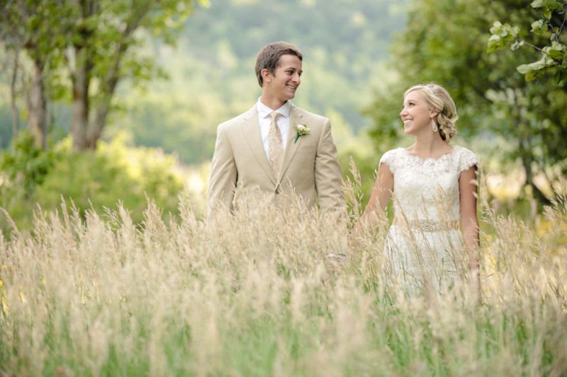 EK Studios-Wedding Photographer-Elegant Bridals in a meadow 032-Blog EK-Studios-Wedding-Photographer-Elegant-Bridals-in-a-meadow-032-Blog