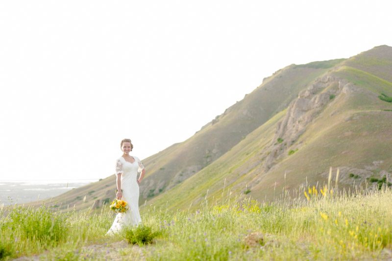 EK-Studios-Utah-Wedding-Photographers-Bridals-over-looking-the-city-SLC002-Blog