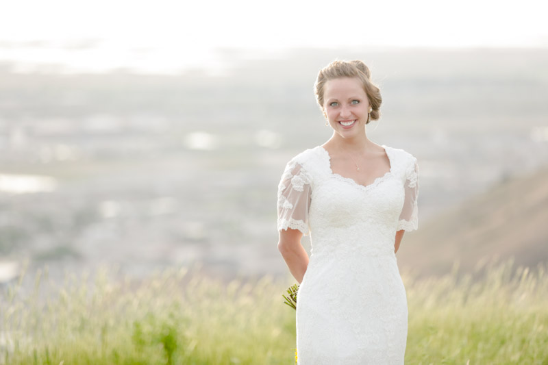 EK-Studios-Utah-Wedding-Photographers-Bridals-over-looking-the-city-SLC004-Blog