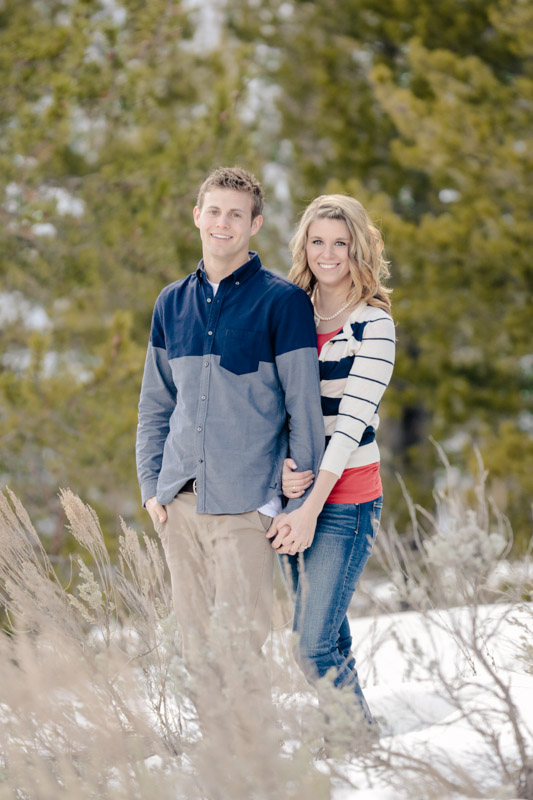 EK-Studios-Utah-Wedding-Photographers-Enagements-in-the-canyon010-Blog