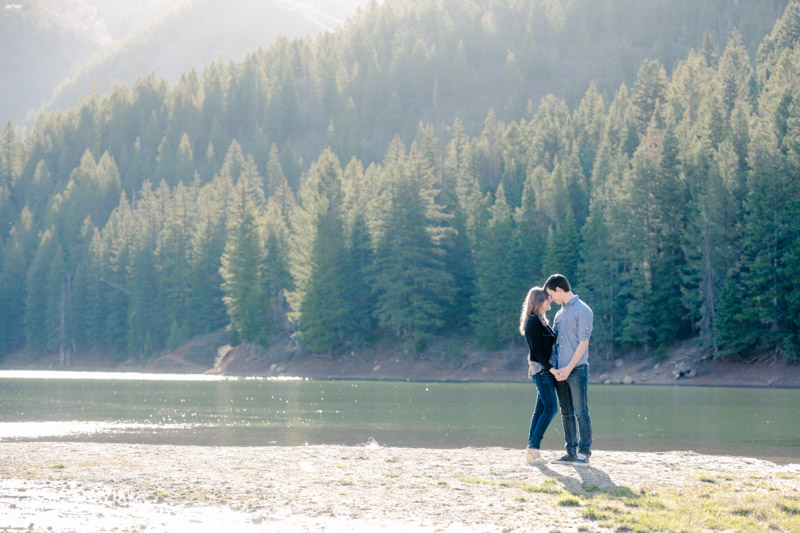 EK-Studios-Utah-Wedding-Photographers-Engagements-in-the-mountians016-Blog