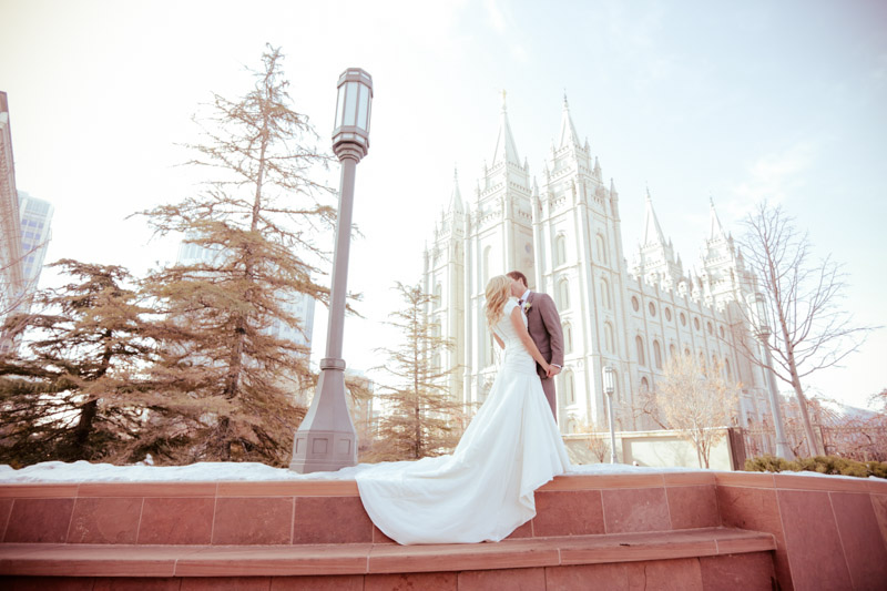 EK-Studios-Utah-Wedding-Photographers-Nohas-wedding-Reception-South-Jordan024-Blog