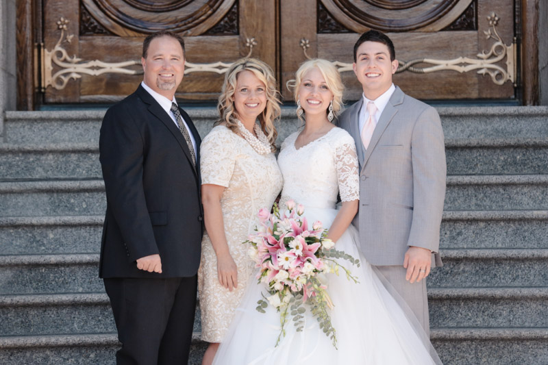 EK-Studios-Utah-Wedding-Photographers-Salt-lake-temple-wedding-quarter-length-sleve-dress011-Blog