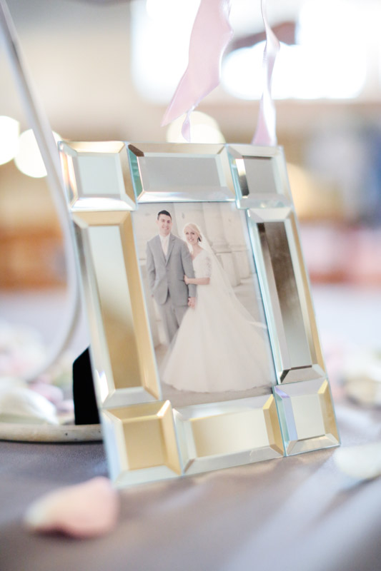 EK-Studios-Utah-Wedding-Photographers-Salt-lake-temple-wedding-quarter-length-sleve-dress036-Blog