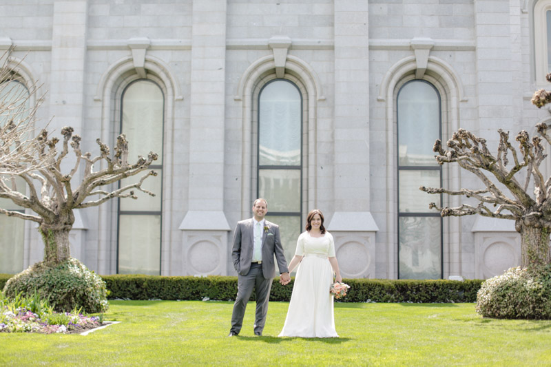 EK-Studios-Utah-Wedding-Photographers-Spring-Wedding-SLC-temple018-Blog