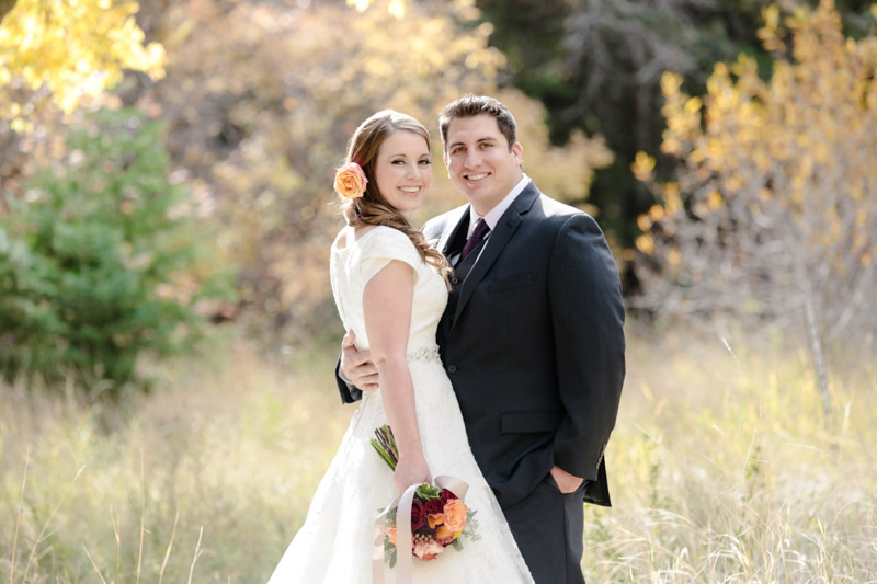 EK-Studios-Utah-Wedding-Photographers-Fall-Bridals-in-the-canyon004-Blog