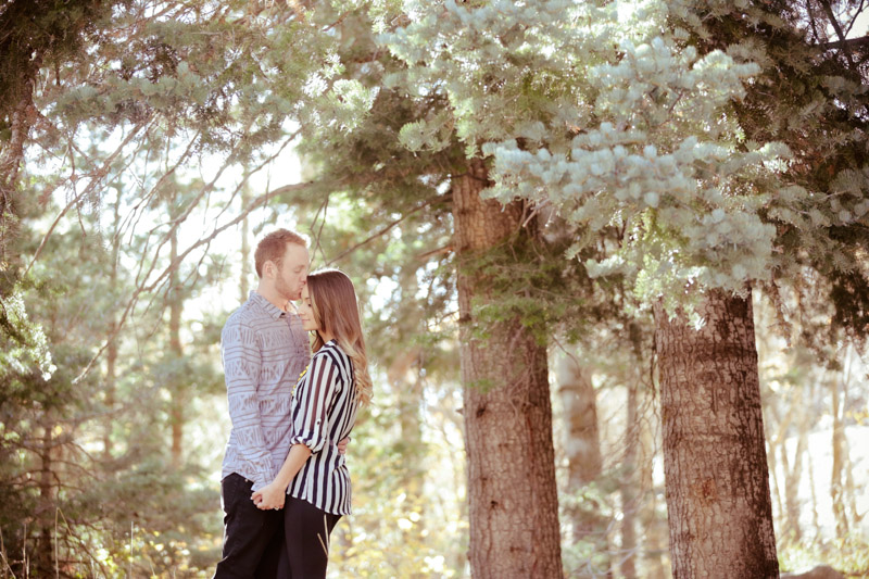 EK-Studios-Utah-Wedding-Photographers-Fall-engagments-in-the-woods023-Blog