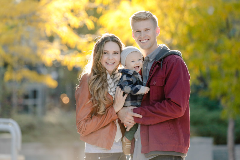 EK-Studios-Utah-Wedding-Photographers-Family-Photos-in-the-city-Gallivan-Center-SLC007-Blog