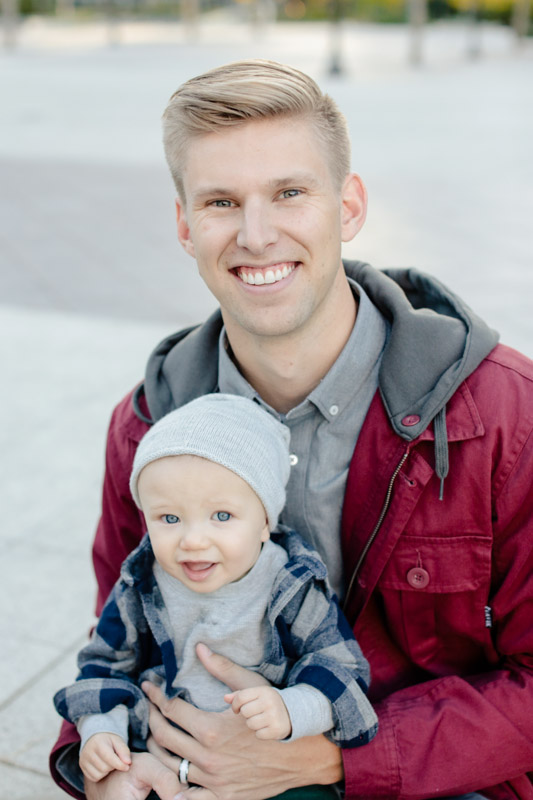 EK-Studios-Utah-Wedding-Photographers-Family-Photos-in-the-city-Gallivan-Center-SLC014-Blog