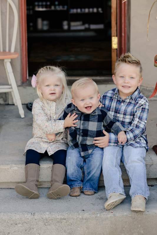 EK-Studios-Utah-Wedding-Photographers-Childrens-session009-Blog