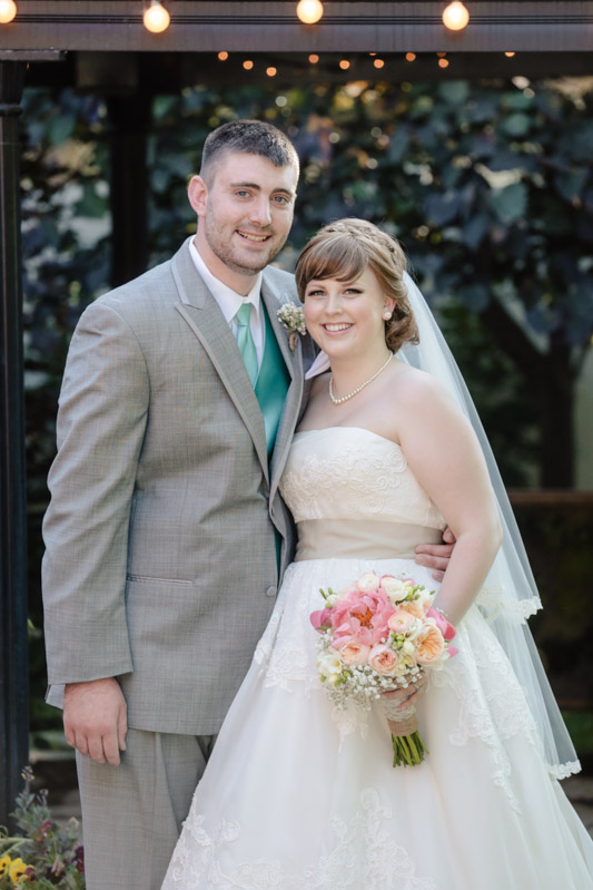 Wedding-and-Portrait-Photographer-Arbor-Mannor-Wedding-utah043EK1_5384-Blog