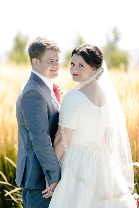 EK-Studios-Utah-Wedding-Photographers-Oqhirrh-Mnt-temple-wedding-reception-millcreek-inn026-Blog
